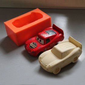 Силиконов калъп "Макуин"