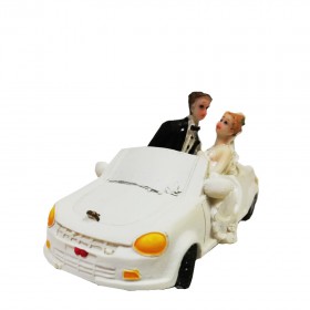 Сватбена фигурка - Брачна двойка с бяла кола