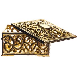 Пластмасова кутийка - златна - 6х6см