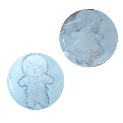 Комплект кутери с ежектор "Момче и момиче" - 2 елемента