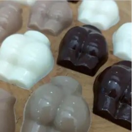 Форма за шоколадова отливка "Дупе"