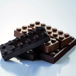 Поликарбонатна форма "Лего бар"