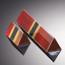 Поликарбонатна форма бонбон "Триъгълна призма-малка"