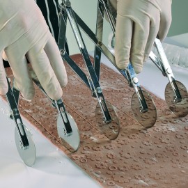 Раздвижен нож - двустранен с 5 колела 