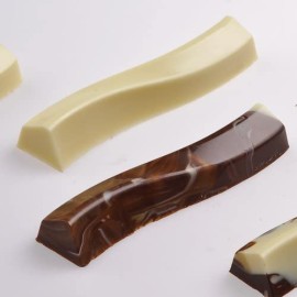 Поликарбонатна форма "Вълнист бар"