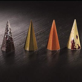 3D Поликарбонатна форма "Пирамида"