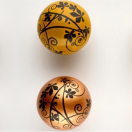 Напечатана форма за шоколад с трансфер "Златни елхови топки"