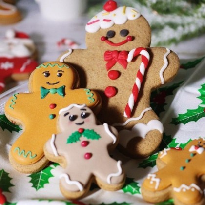 Комплект метални кутери "Джинджифилово човече"