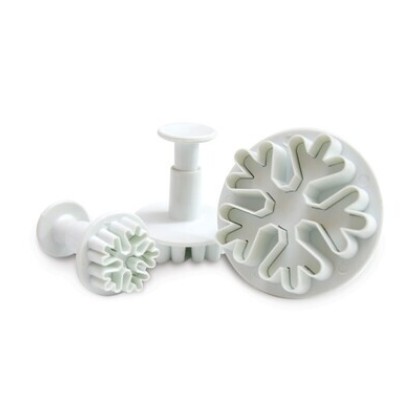 Комплект кутери с ежектор "Снежинки- 3 елемента 3, 4.5, 6.5см" 