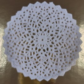 Дантелени салфетки ф9см