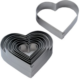 Комплект метални кутери "Сърце" - 9 елемента