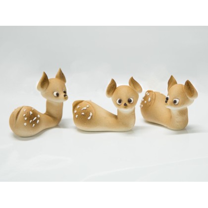 Захарна фигурка "Легнала сърна" - 1 брой