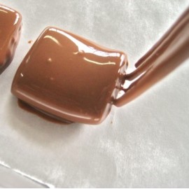 Вилица за шоколад с три зъба